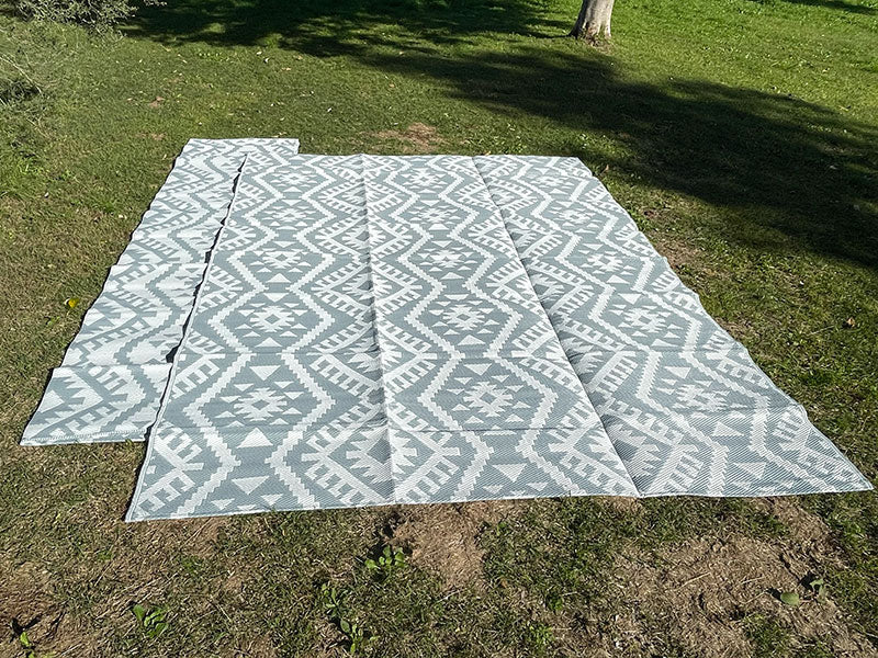 GREY TRIBAL - Light Grey & White (Medium)
